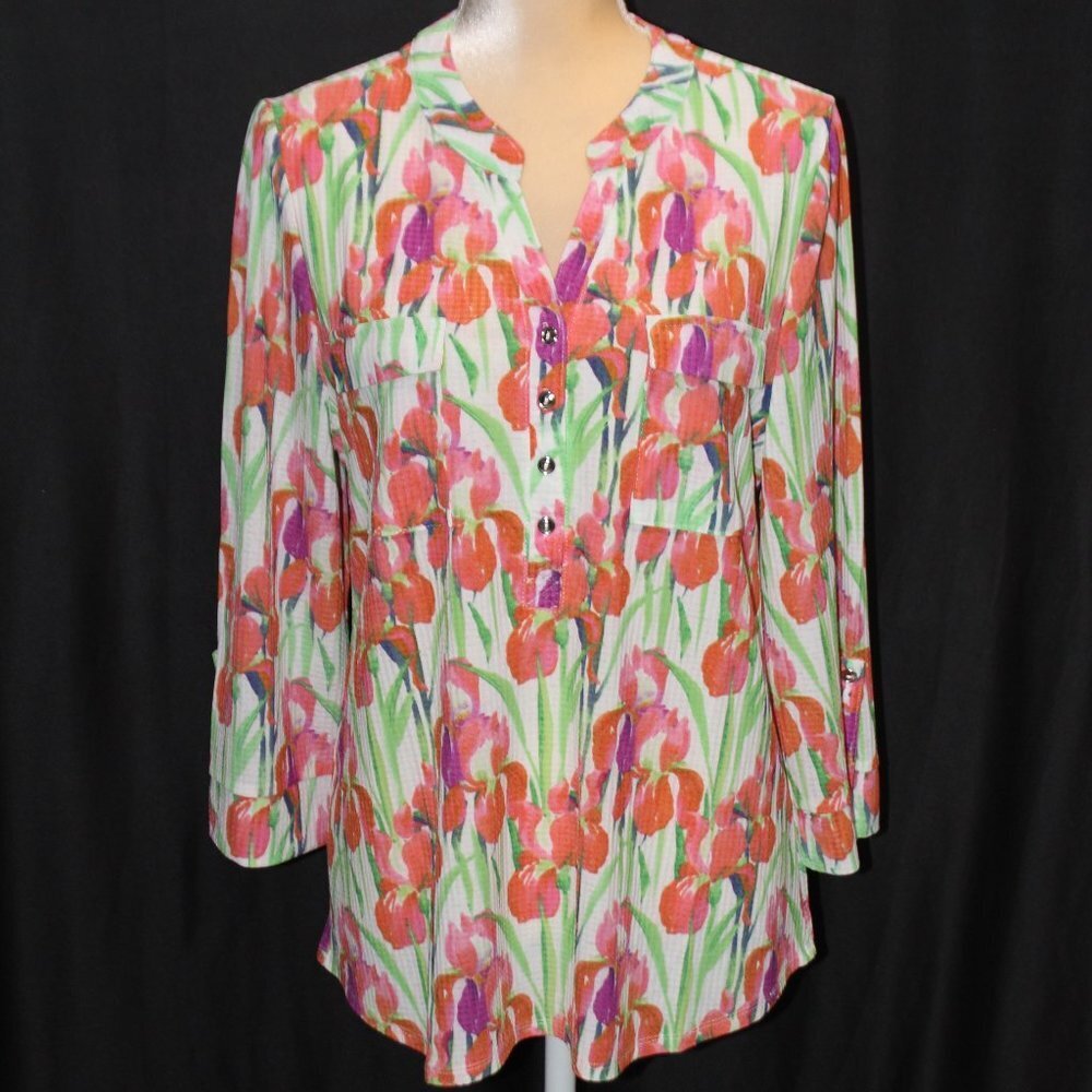 Carolyn Taylor Iris Floral 3/4 Sleeve Top